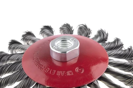 Кордщетка HAMMER тарелка 125мм для УШМ витая сталь (207-113) купить в Нижневартовске