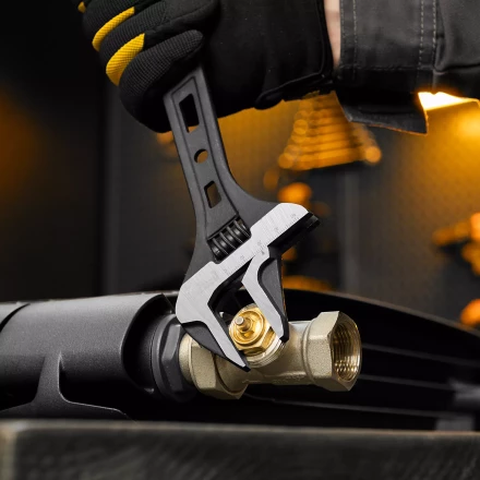 Ключ разводной Denzel 15749, 250 мм, CrV, кованый купить в Нижневартовске