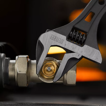 Ключ разводной Denzel 15749, 250 мм, CrV, кованый купить в Нижневартовске