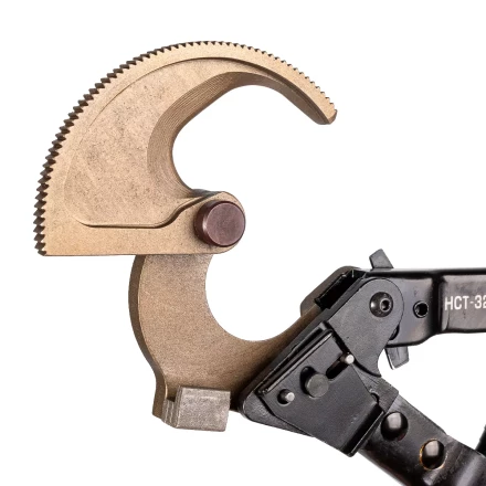 Секторные ножницы КВТ НСТ-32 для резки кабелей до 32 мм, проводов АС со стальным сердечником и прутков из низкоуглеродистой стали (84393) купить в Нижневартовске