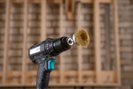 Кордщетка HAMMER чаша 50мм для дрели гофрированная латунированная сталь (207-201) купить в Нижневартовске