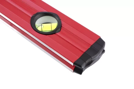 Уровень алюминиевый 1800 мм фрезерованный 3 глазка 2 эргономичные ручки MTX 332339 купить в Нижневартовске