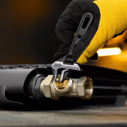 Ключ разводной 115 мм Denzel, CrV, кованый, укороченная рукоятка 15751 купить в Нижневартовске