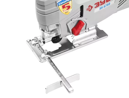 Лобзик ЗУБР, 3-х позиционный маятниковый ход, сталь-8мм/дерево-65мм, 500–3000ходов/мин, 570Вт ЗЛ-570Э купить в Нижневартовске