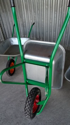 Тачка садово-строительная усиленная грузоподъемность 200 кг объем 90 л PALISAD 68935 купить в Нижневартовске