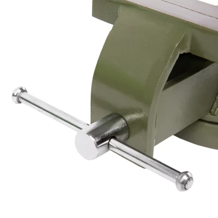 Тиски слесарные Сибртех 18618, 100 мм, стальные, поворотные купить в Нижневартовске