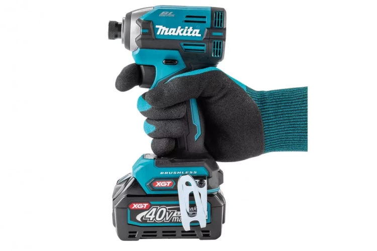 Бесщеточный ударный шуруповерт Makita 40B XGT TD003GZ (без АКБ и ЗУ) купить в Нижневартовске