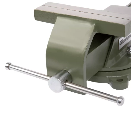 Тиски слесарные Сибртех 18620, 150 мм, стальные, поворотные купить в Нижневартовске