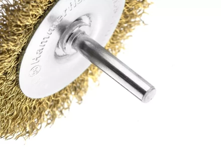 Кордщетка HAMMER плоская 75мм для дрели гофрированная латунированная сталь (207-207) купить в Нижневартовске