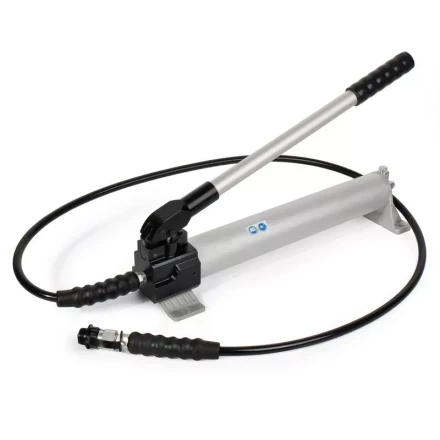 Помпа гидравлическая ручная ПМР-7009А КВТ купить в Нижневартовске