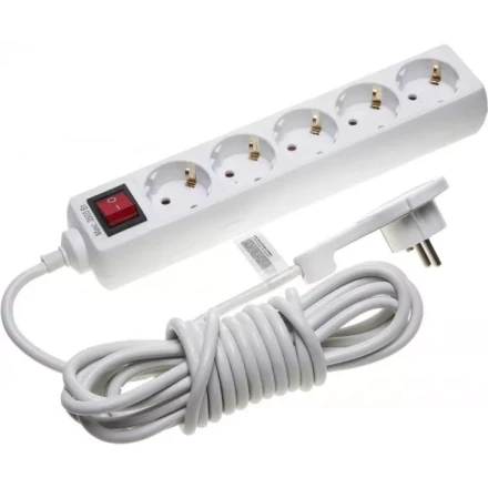 Удлинитель СВЕТОЗАР электрический с заземлением и выключателем, защитные шторки, компактная вилка, евро, 5 гнезд, 5м 55055-5-C купить в Нижневартовске