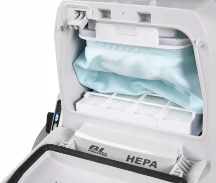 Аккумуляторный ранцевый пылесос Makita 40V XGT VC008GZ (без АКБ и ЗУ) купить в Нижневартовске