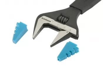 Ключ разводной, 150 мм,CrV, тонкие губки, защитные насадки   GROSS 15567 купить в Нижневартовске