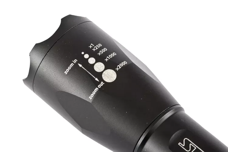 Фонарь 3 W CREE LED зум 3 режима 100% - 50% - стробоскоп ремешок 160 Лм 200 м 3хААА Stern 90581 купить в Нижневартовске