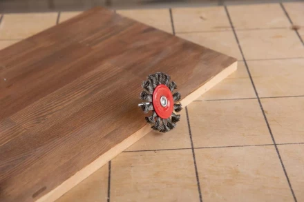 Кордщетка HAMMER плоская 75мм для дрели витая сталь (207-208) купить в Нижневартовске