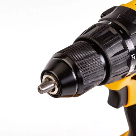 Дрель-шуруповерт аккумуляторная BLDL-IB-18-02 Denzel 26121 купить в Нижневартовске