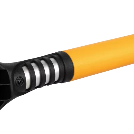 Щетка-сметка для снега со скребком 600 мм Denzel 55325 купить в Нижневартовске