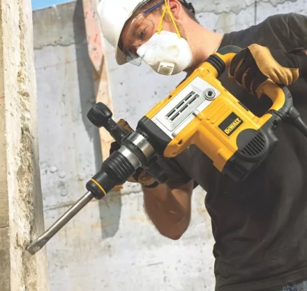 Молоток отбойный D 25831 К DeWalt купить в Нижневартовске