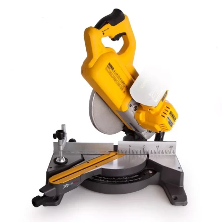 Пила торцовочная DCS 777N FLEXVOLT DeWalt аккумуляторная купить в Нижневартовске