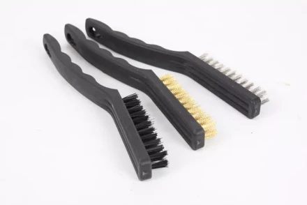 Набор щеток 3 шт металлические с пластмассовой ручкой большие MATRIX 74863 купить в Нижневартовске