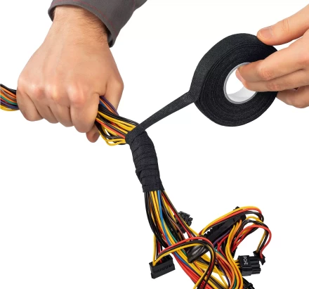 ЗУБР АВТО-ФЛИС, 19 мм х 15 м, черная, изолента на велюровой основе с ворсом, Профессионал (1239-2) купить в Нижневартовске