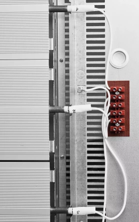 Обогреватель ЗУБР "МАСТЕР" инфракрасный, рифлёная панель, потолочный, закрытого типа, ТЭН, 4,0кВт, 4,0 м, 380В ИКО-К3-4000-Ф купить в Нижневартовске