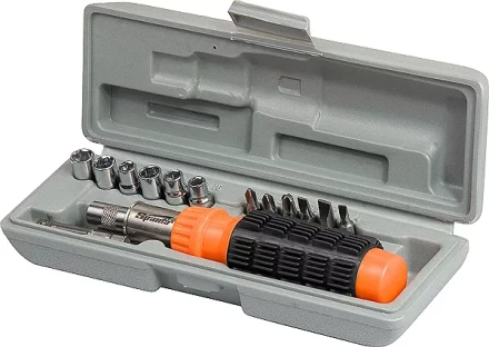 Отвертка реверсивная + биты + головки 15шт. в пласт.боксе  SPARTA 115565 купить в Нижневартовске