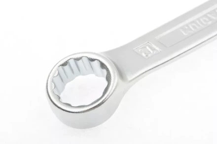 Ключ комбинированный 12 мм CrV холодный штамп GROSS 15131 купить в Нижневартовске