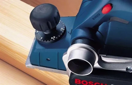 Электрорубанок BOSCH GHO 26-82 D купить в Нижневартовске