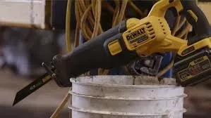 Пила сабельная DCS388N FLEXVOLT DeWalt аккумуляторная купить в Нижневартовске