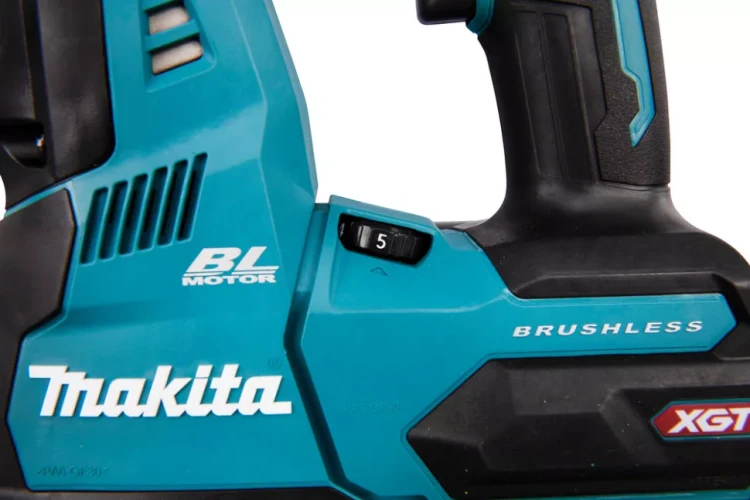 Аккумуляторный перфоратор XGT Makita HR004GZ (без АКБ и ЗУ) купить в Нижневартовске
