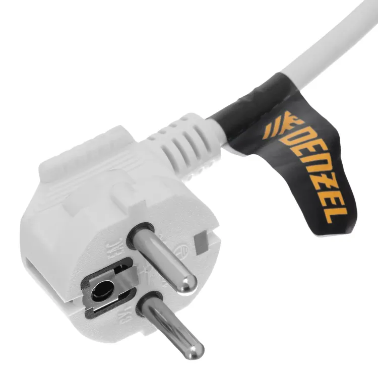 Шнур сетевой Denzel Energy Series, ПВС, 3 м, 3 x 1,5 мм, с неразборной вилкой, белый, 3 м, 37674 купить в Нижневартовске
