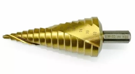 Сверло ступенчатое HSS TiN с спиральным желобком, 4-32x102, 6 мм (Makita D-40191) купить в Нижневартовске