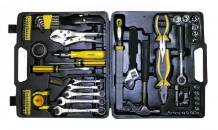 Набор инструмента 67 предметов пластиковый кейс 57053 купить в Нижневартовске