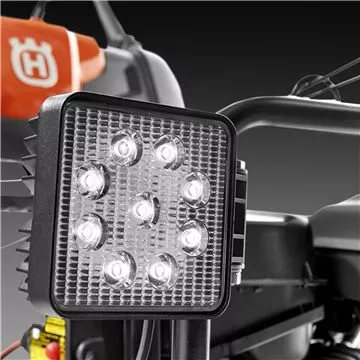 Бензиновый снегоуборщик Husqvarna ST 227 купить в Нижневартовске