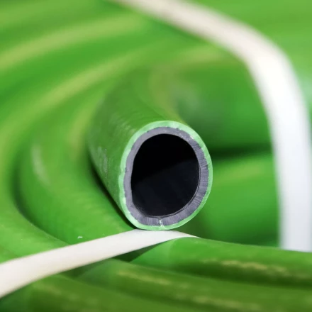 Шланг 3/4 х 15м ВЕДУГА Премиум зелёный 45961 купить в Нижневартовске