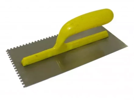 Гладилка 130х280 мм зуб 4х4 мм Энкор 9905 купить в Нижневартовске