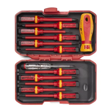 Диэлектрическая отвертка НИО-4412 с набором бит КВТ купить в Нижневартовске