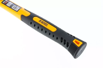 Киянка резиновая, 32 oz, черная резина, фибергласовая рукоятка// Denzel 7711194 купить в Нижневартовске