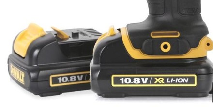 Аккумуляторная дрель DeWalt DCD 710 C2 купить в Нижневартовске