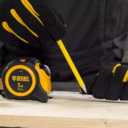 Рулетка Denzel  5м х 25мм, обрезиненный корпус, автоматическая фиксация, 31552 купить в Нижневартовске