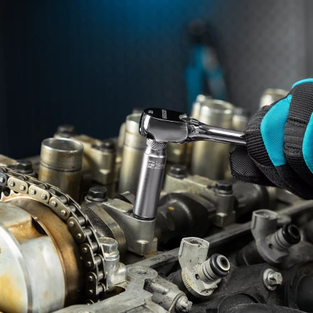 Ключ-трещотка 1/4" Gross 14050, CrV, 120 зубьев, цельнометаллический, хром купить в Нижневартовске