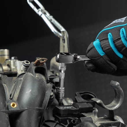 Ключ-трещотка 1/4" Gross 14050, CrV, 120 зубьев, цельнометаллический, хром купить в Нижневартовске