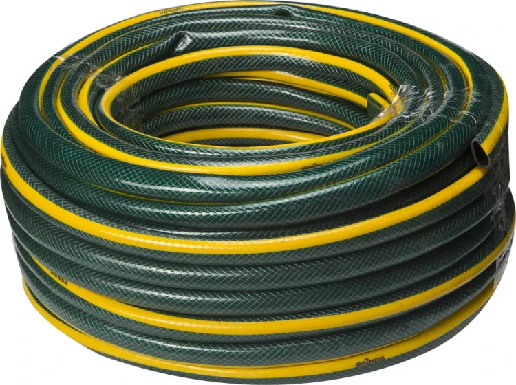 Шланг GRINDA "STANDARD" поливочный, 15 атм., армированный, 3-х слойный, 3/4"х50м 429000-3/4-50 купить в Нижневартовске