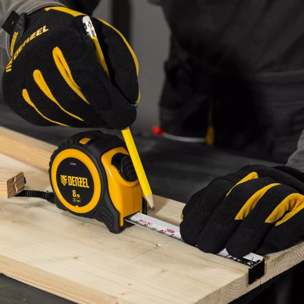 Рулетка Denzel 8м х 25мм, обрезиненный корпус, автоматическая фиксация 31553 купить в Нижневартовске