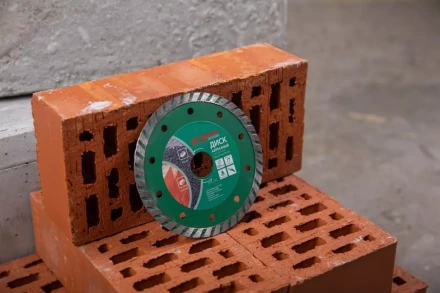 Круг алмазный HAMMER (206-112 DB TB) Ф125х22мм универсальный купить в Нижневартовске