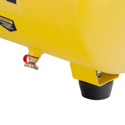 Компрессор воздушный DLC1300/24 безмасляный 1.3 кВт, 24 литра, 206 л/мин Denzel 58171 купить в Нижневартовске