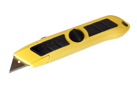 Нож со сменным лезвием трапеция металлический корпус Энкор 9676 9676 купить в Нижневартовске