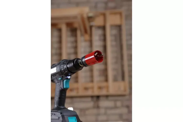 Коронка биметаллическая HAMMER Ф38х38мм 5/8" BiMETALL (224-008) купить в Нижневартовске