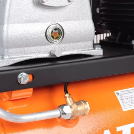 Компрессор масляный поршневой ременной PATRIOT  Remeza СБ 4/С- 50 LB 30 купить в Нижневартовске